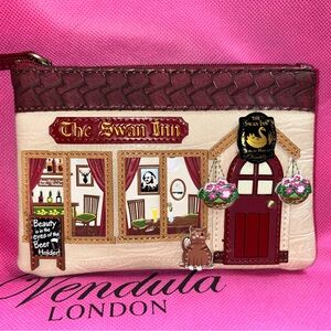 Vendula London The Swan Inn zippered wallet